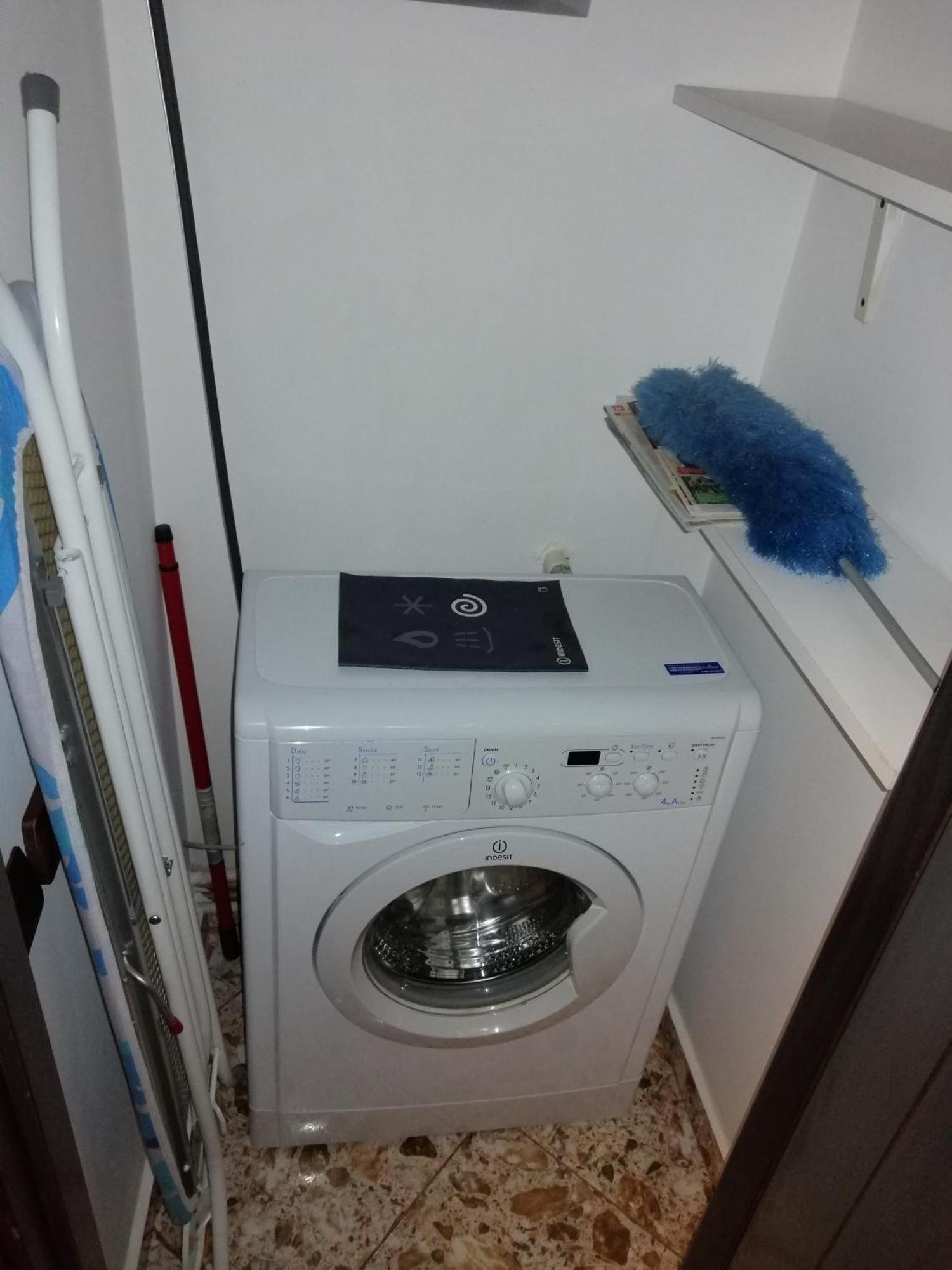 Apartament Athenee Palace Boekarest Buitenkant foto
